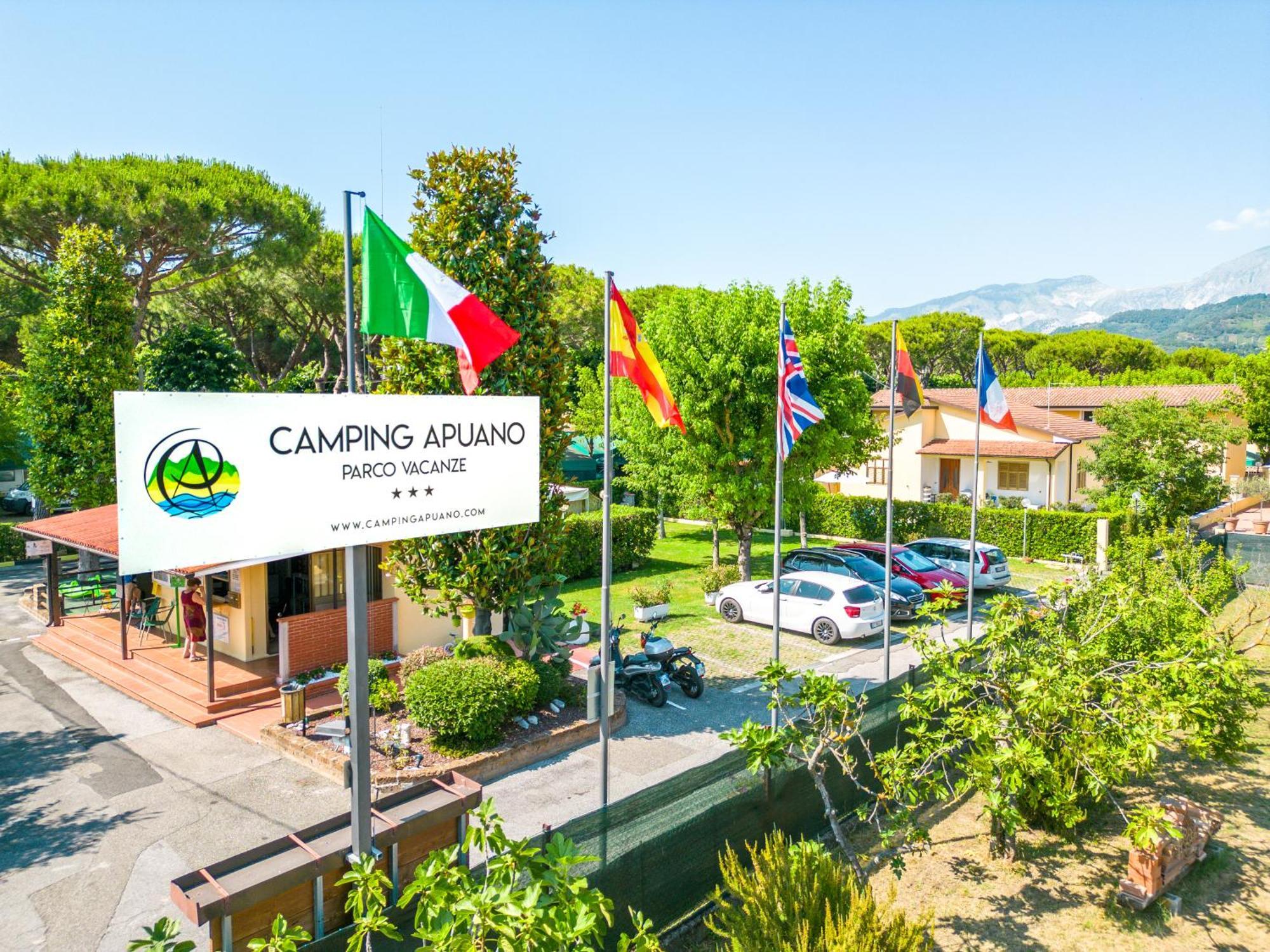 Camping Apuano Marina di Massa Kültér fotó