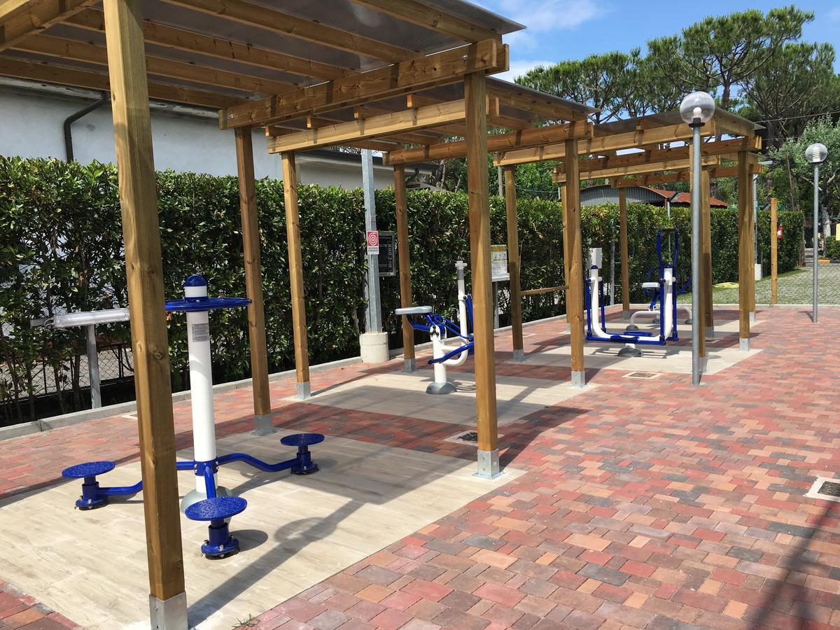 Camping Apuano Marina di Massa Kültér fotó